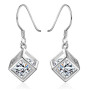 Kocka fülbevaló Swarovsky kristállyal. 00019ec
