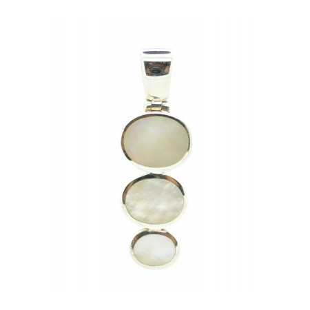 Ezüst medál kagylóval