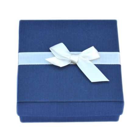 Ajándékboboz ékszer szetthez. Közepes.